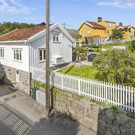 Feriehus Awesome In With Wifi *